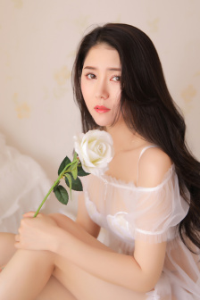 偶像的穴