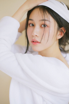 360摄像头偷拍住宅夫妇